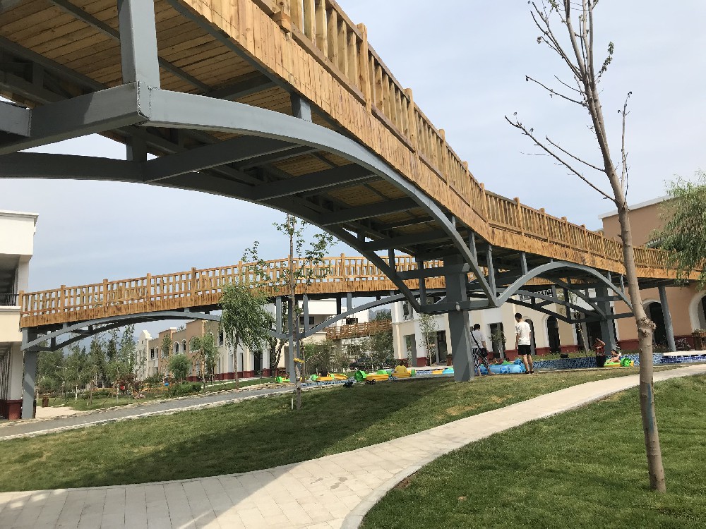 適合維護刷新的醇酸面漆：晨虹調和、磁漆、外磁漆，舊物翻新的得力助手