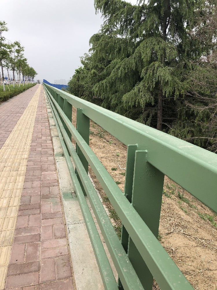 鋁材刷新新選擇：醇酸漆，煥發(fā)持久光彩