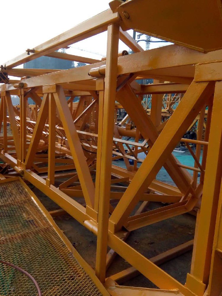 銅材保護(hù)新篇章：醇酸防銹磁漆的涂刷優(yōu)勢