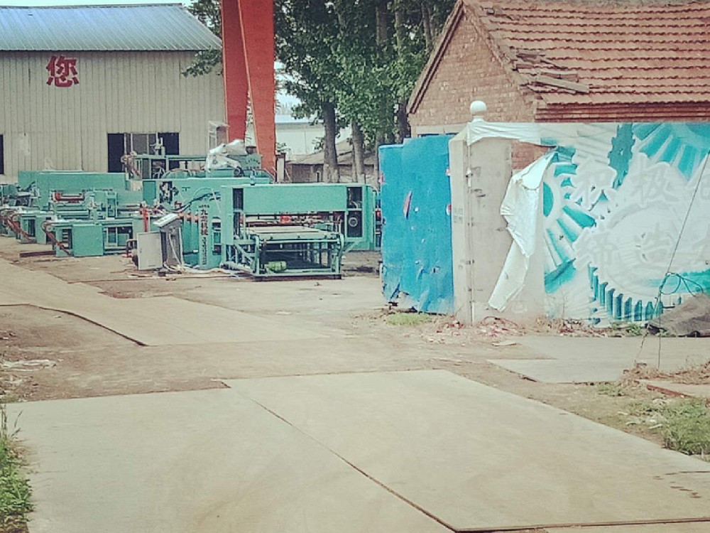 鄉(xiāng)村振興新助力：醇酸改裝汽車漆，守護(hù)項(xiàng)目之美