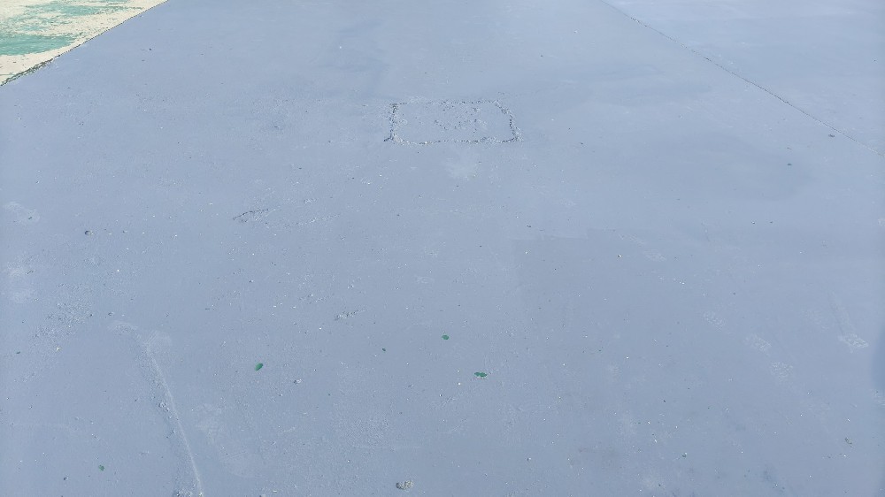 水泥面煥新姿：晨虹醇酸專用汽車漆打造輥涂新體驗