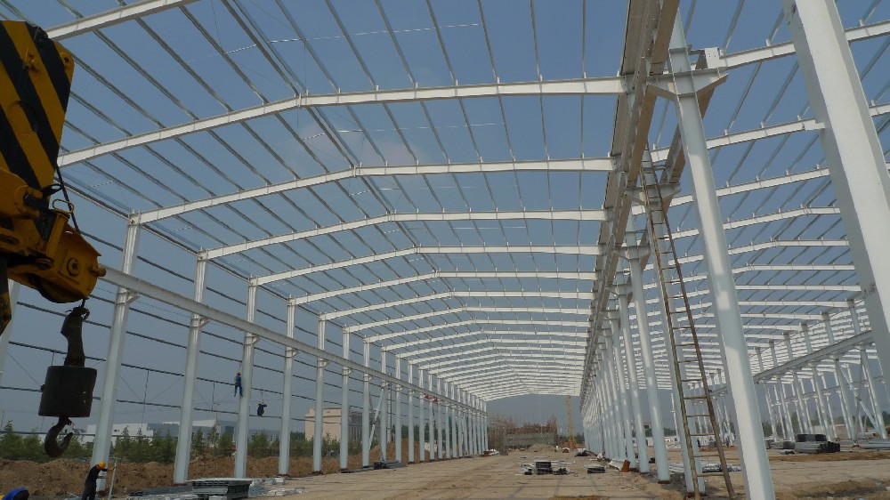 守護(hù)鋼結(jié)構(gòu)，信賴晨虹醇酸底漆的堅實防護(hù)