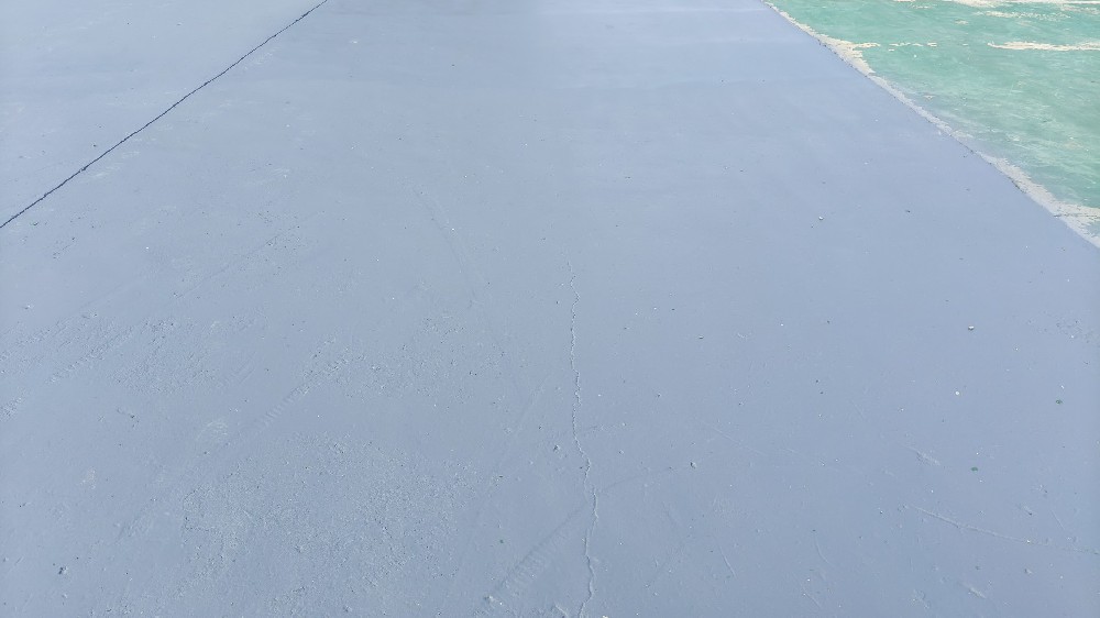 水泥面煥然一新，醇酸面漆浸涂打造耐用美觀